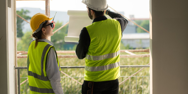 Coordinación de Seguridad y Salud Arnes · Realiza inspecciones regulares y Coordinación de Seguridad y Salud