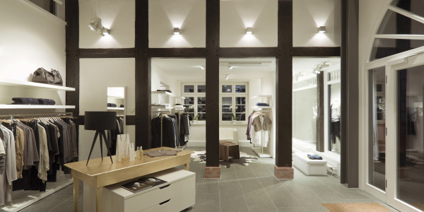 Gestión Integral de Proyectos Batea · Diseño de interiores de espacios comerciales