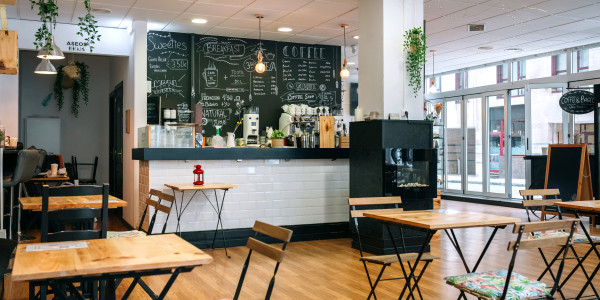 Tramitación de Licencias Apertura / Actividad y Permisos en Terres de l'Ebre · Permisos de Apertura Bares / Cafeterías